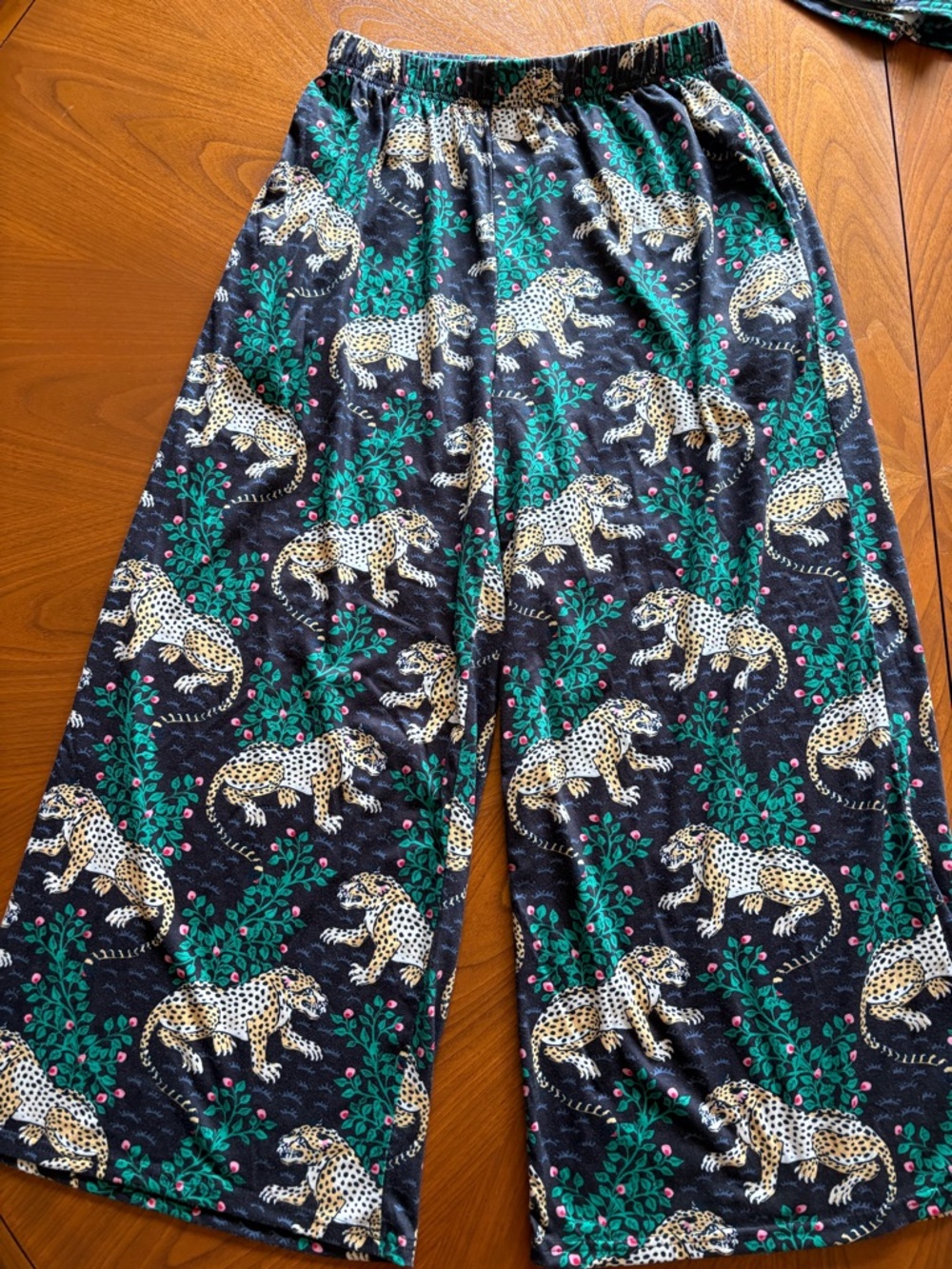 Leopard Print Pajama Set - Picture 3 of 5